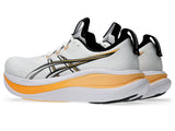 ASICS Tenis Hombre Running NIMBUS 28 - White/Stadium Orange