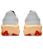 ASICS Tenis Hombre Running NOVABLAST 6  - White/Orange Glow