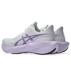 ASICS Tenis Mujer Running NOVABLAST 6 - White/Murasaki