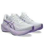 ASICS Tenis Mujer Running NOVABLAST 6 - White/Murasaki