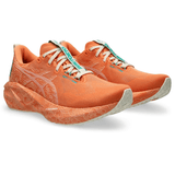 ASICS Tenis UNISEX Running NOVABLAST 5 TOKYO - Sun Peach/White