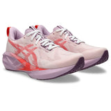 ASICS Tenis Mujer Running NOVABLAST 5 White/Coral Reef