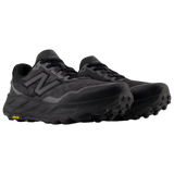 Tenis New Balance Mujer Trail - Hierro V9 - Black/Black