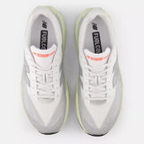 Tenis New Balance Hombre Running FuelCell Rebel v5 - Raincloud