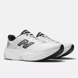 Tenis New Balance Hombre Running FuelCell Rebel v5 - White Silver