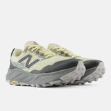 Tenis New Balance Hombre Trail - Hierro V9 - Morel/Magnet