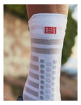 Compressport Pro Racing Socks v4.0 Ultralight Run High - White/Alloy