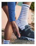 Compressport Pro Racing Socks v4.0 Ultralight Run High - White/Alloy