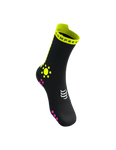 Compressport Pro Racing Socks v4.0 Trail - Black/Safe Yellow/Neo Pink