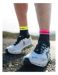Compressport Pro Racing Socks v4.0 Ultralight Run High - Black/Safe Yellow/Neo Pink